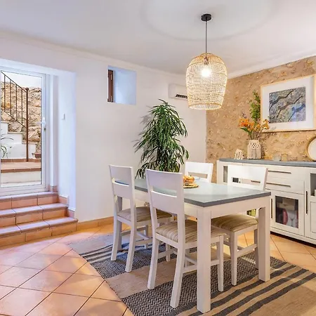 Bona Vista With Mountain Views By Bebreeze Сasa de vacaciones *