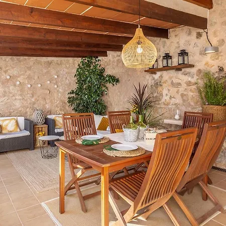 Bona Vista With Mountain Views By Bebreeze Pollensa