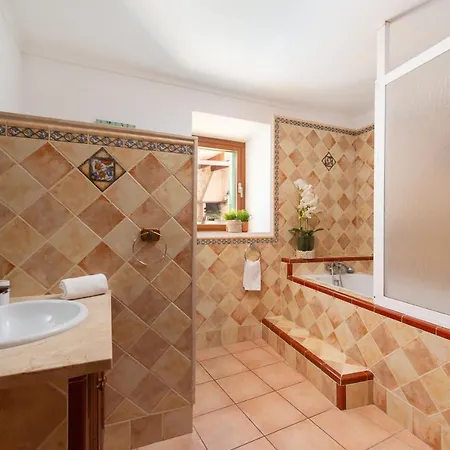 Bona Vista With Mountain Views By Bebreeze Semesterbostad *