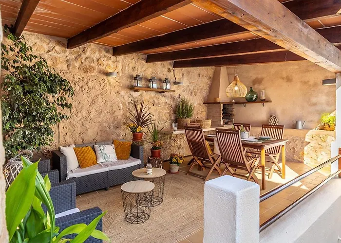 Bona Vista With Mountain Views By Bebreeze Hébergement de vacances Pollença