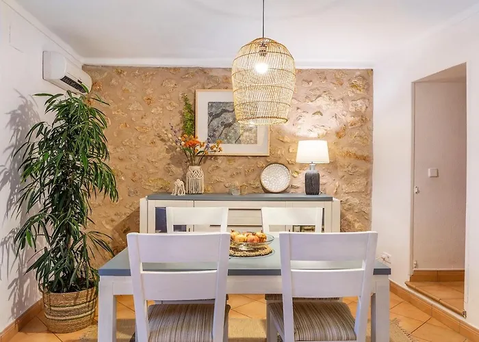 Bona Vista With Mountain Views By Bebreeze Hébergement de vacances Pollença