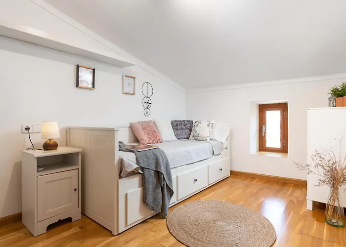 Bona Vista With Mountain Views By Bebreeze * Pollença