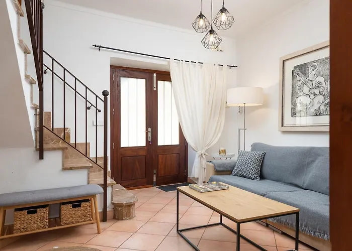 Bona Vista With Mountain Views By Bebreeze Hébergement de vacances *